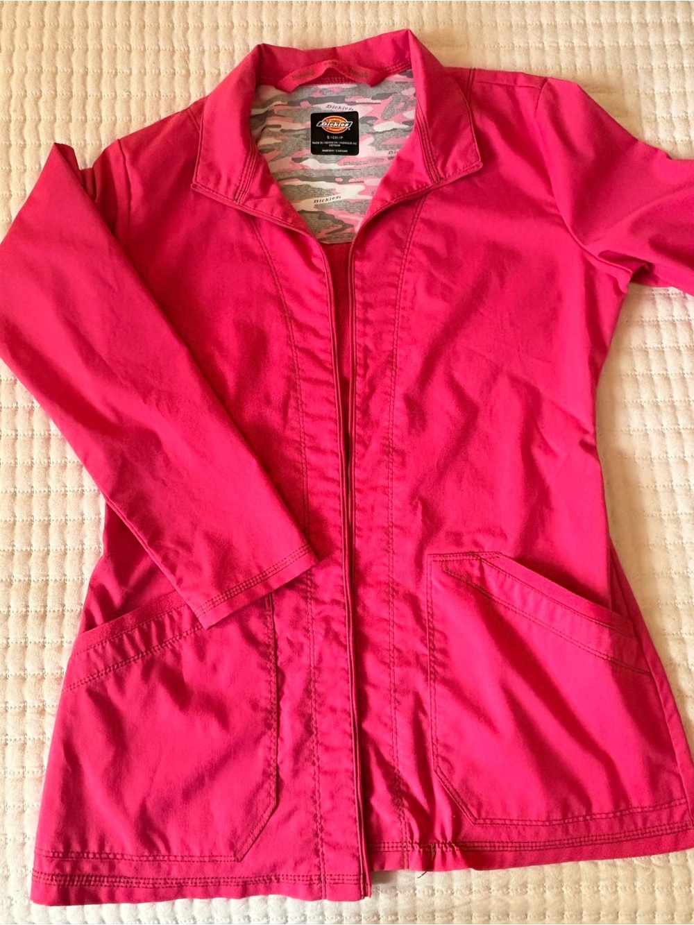 Dickies Women’s Hot Pink Scrub Jacket